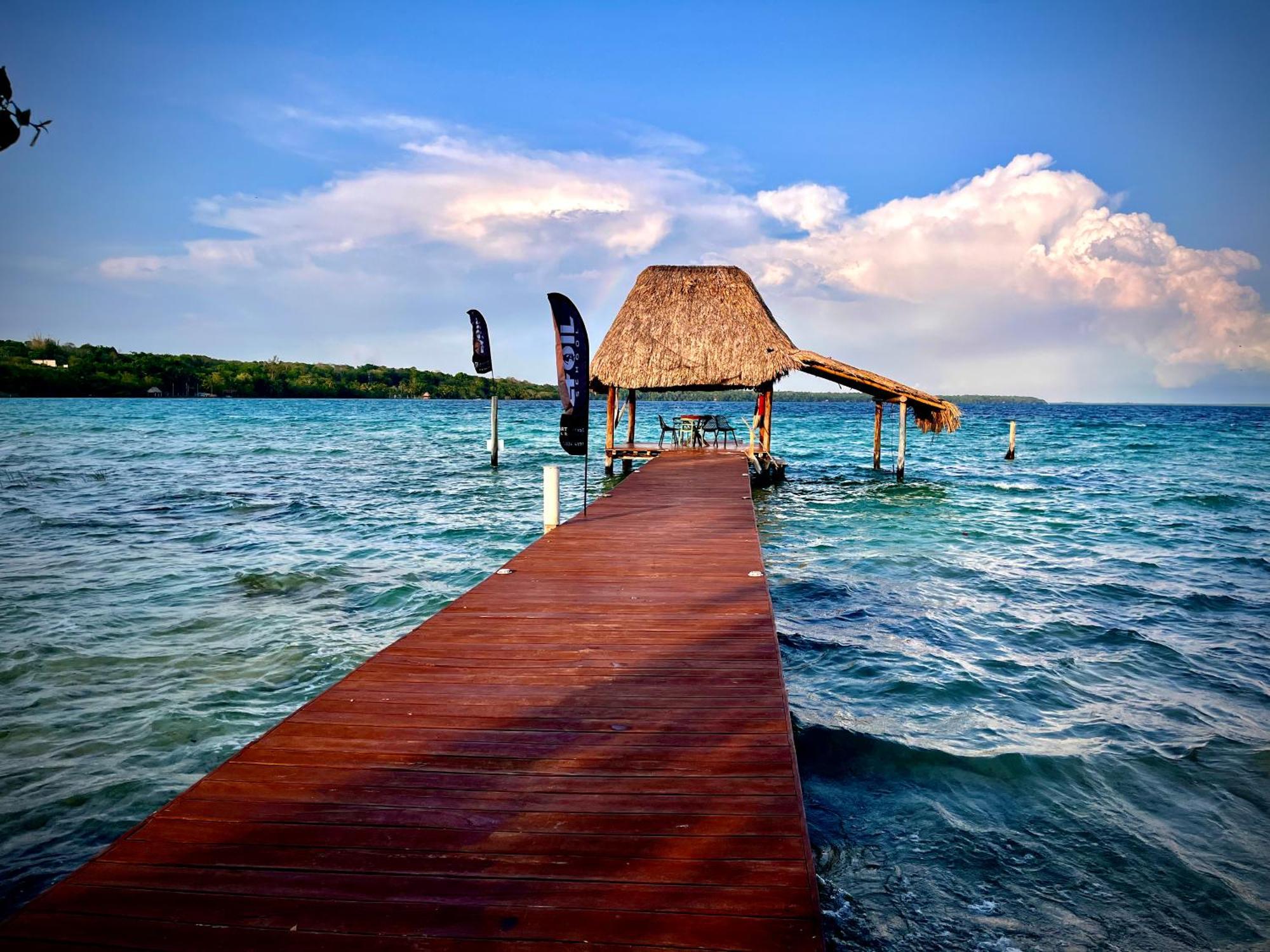 Cabana Con Muelle Privado En La Laguna De Bacalar Exterior photo